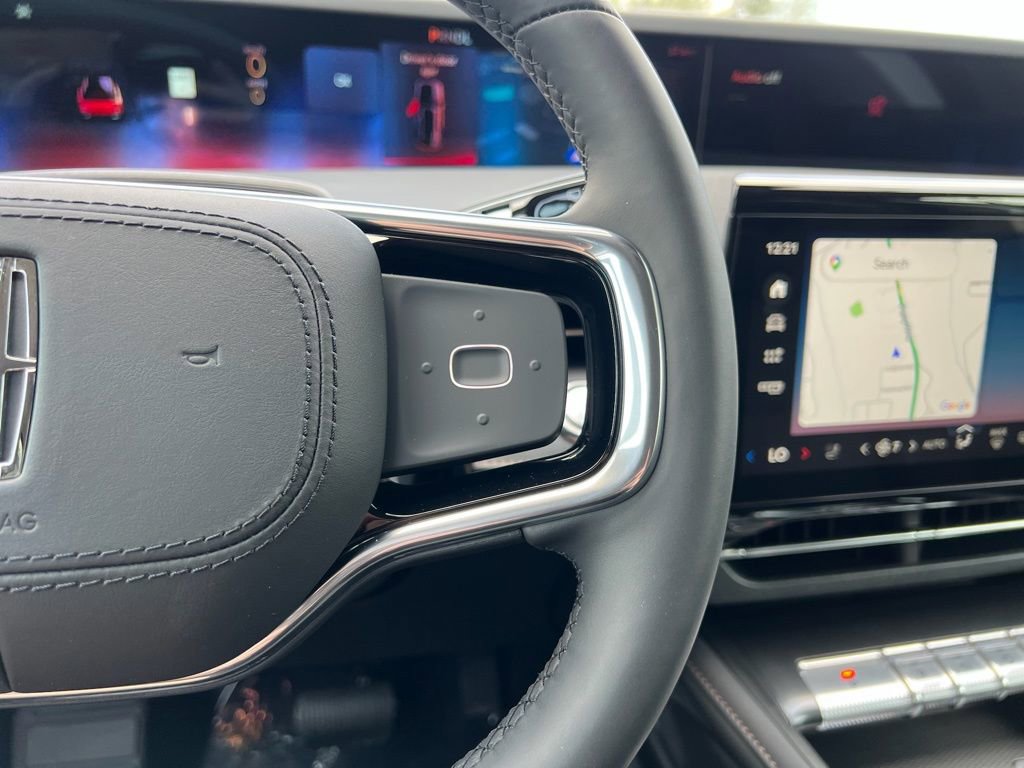 New 2026 Lincoln Nautilus Premier AWD/4WD image 9