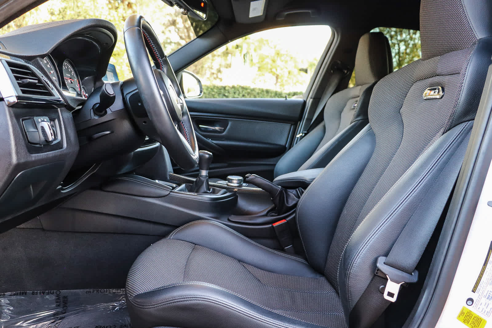 Used 2018 BMW M3 RWD image 18