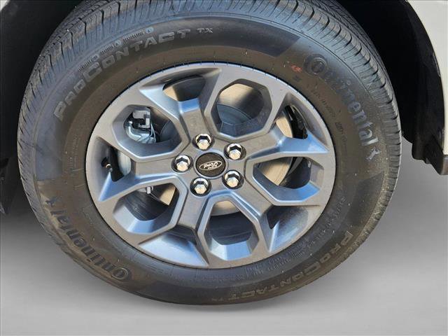 New 2025 Ford Maverick XLT FWD image 10