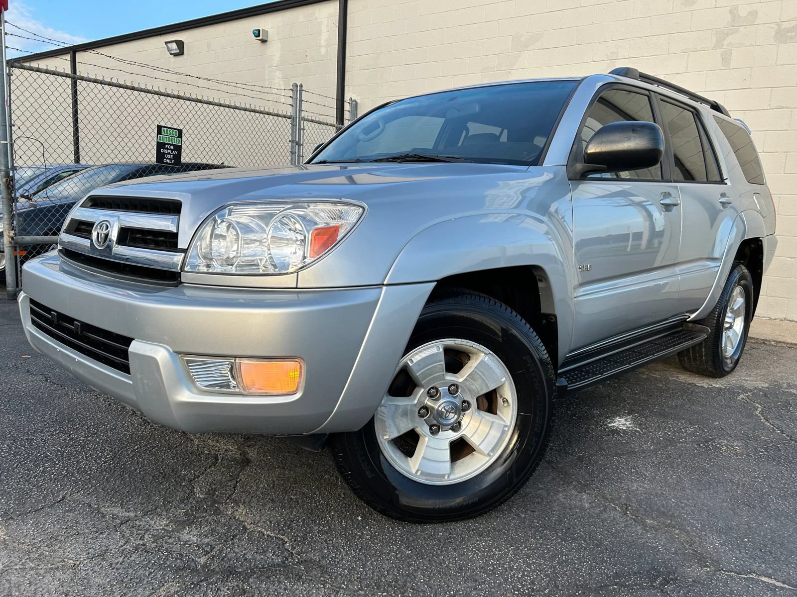Used 2005 Toyota 4Runner Sport RWD image 2