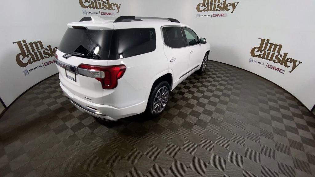 Certified 2023 GMC Acadia Denali w/ Denali Ultimate Package AWD/4WD image 8