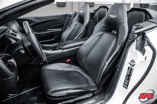 Used 2016 Aston Martin Vanquish Volante RWD image 8