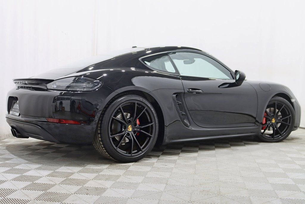 Used 2019 Porsche 718 Cayman S image 9