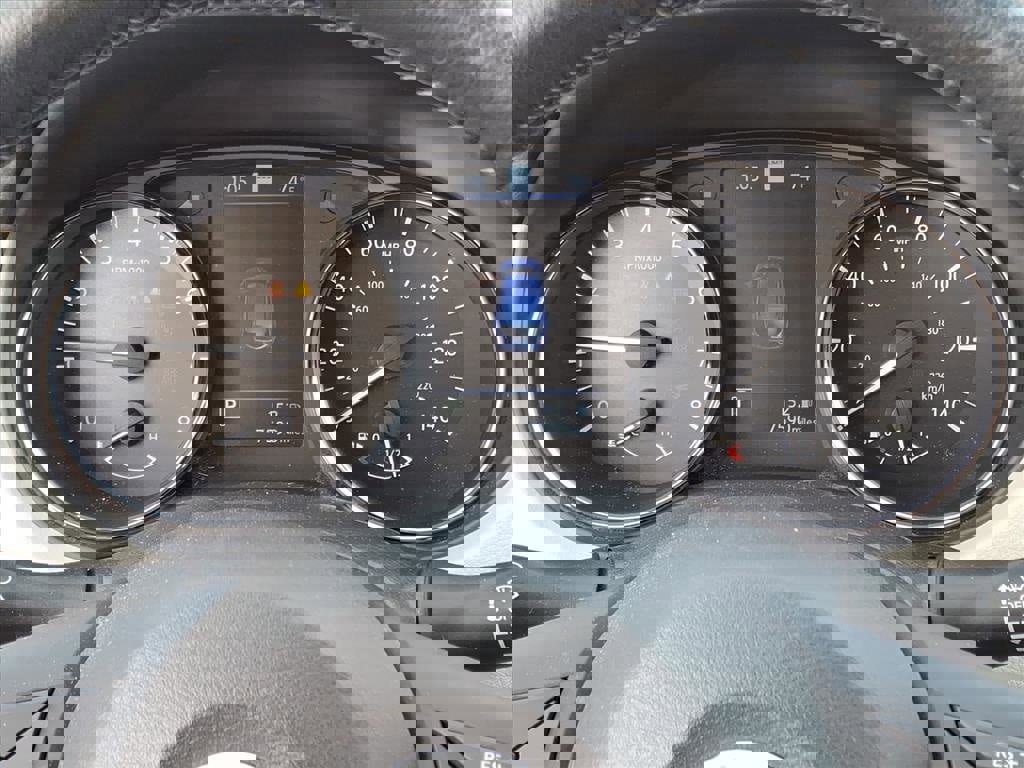 Used 2022 Nissan Rogue Sport SL image 18