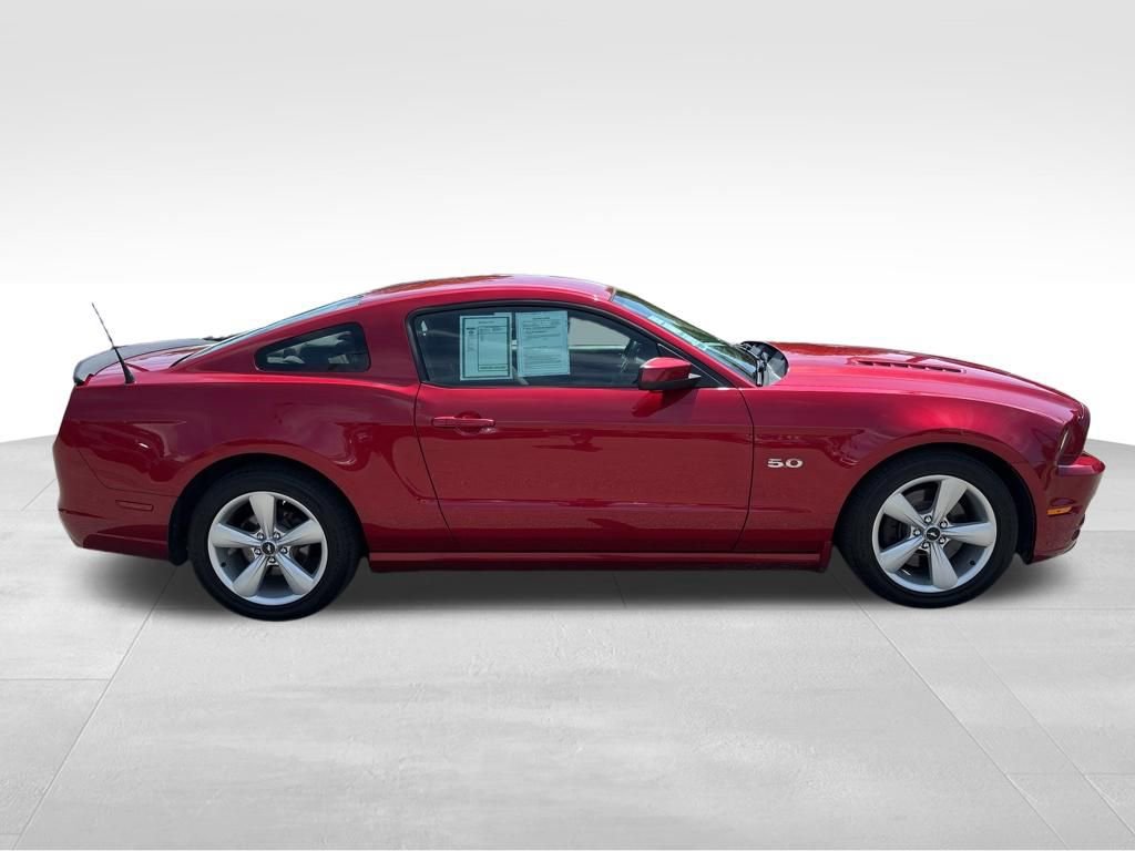 Used 2013 Ford Mustang GT image 6