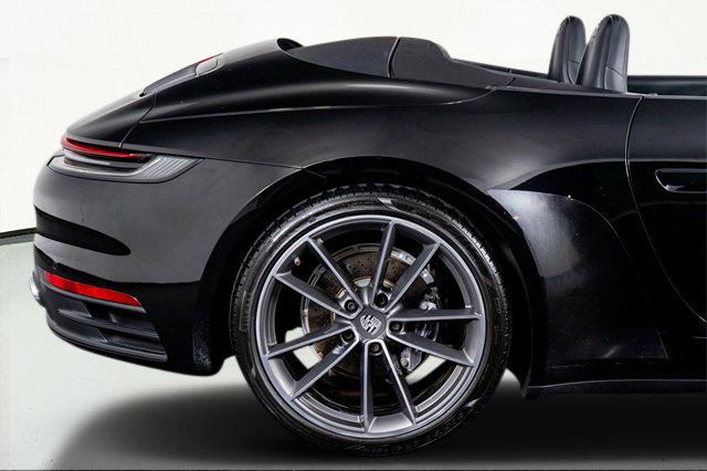 Used 2020 Porsche 911 Carrera w/ Premium Package image 8