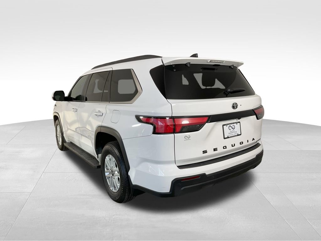 Certified 2025 Toyota Sequoia SR5 image 7