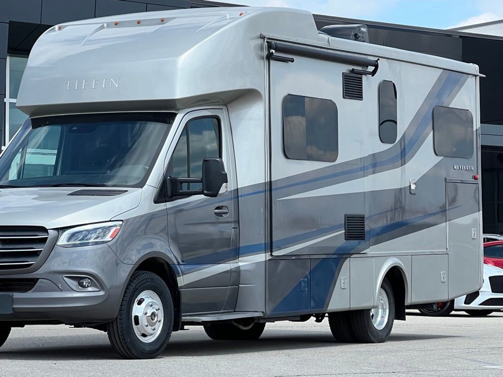 Used 2020 Mercedes-Benz Sprinter 3500 image 7