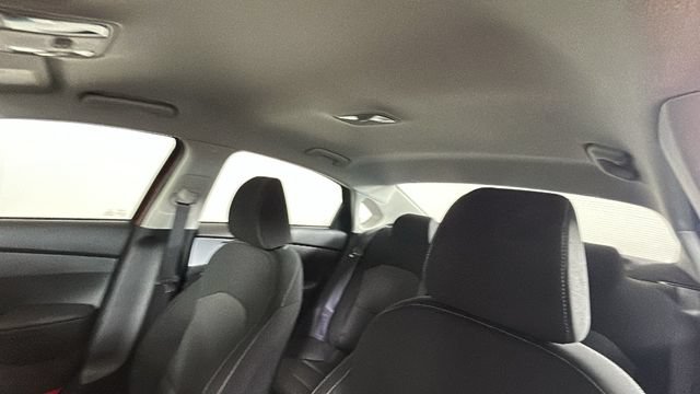 Used 2022 Kia Forte LXS FWD image 12