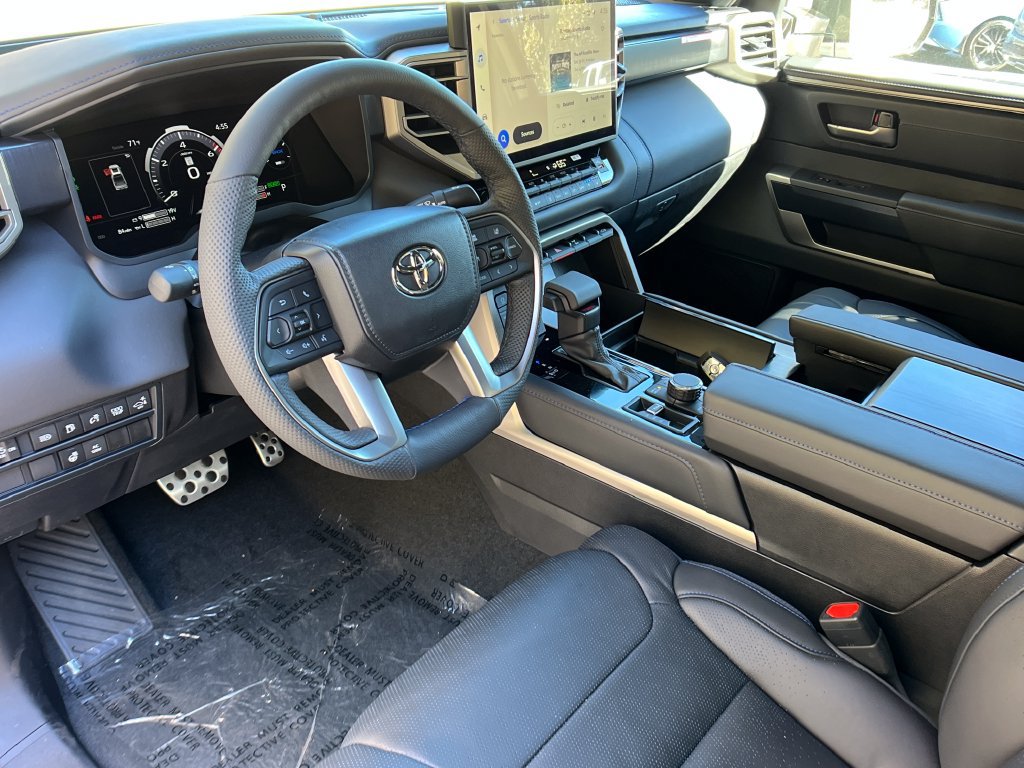 New 2026 Toyota Tundra Limited AWD/4WD image 10