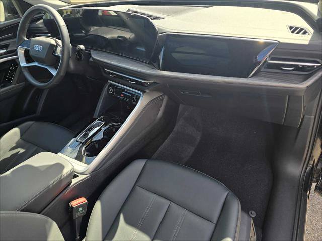 Certified 2025 Audi Q5 Premium w/ Premium Plus AWD/4WD image 10