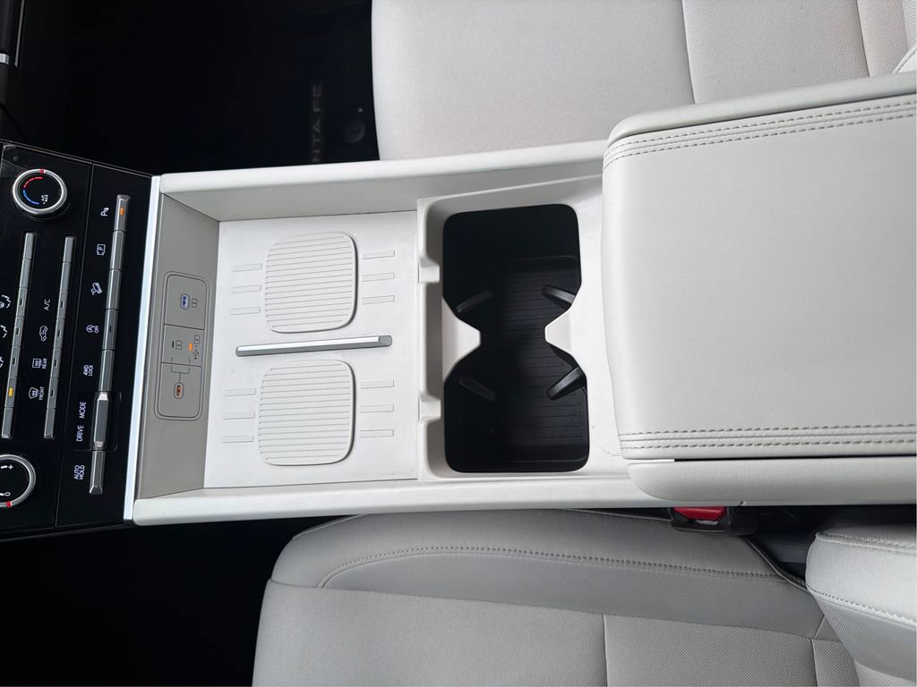 Certified 2024 Hyundai Santa Fe SE image 16