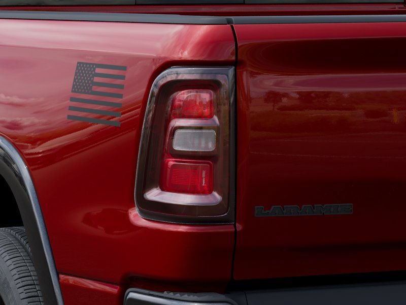 New 2026 RAM 1500 Laramie AWD/4WD image 10