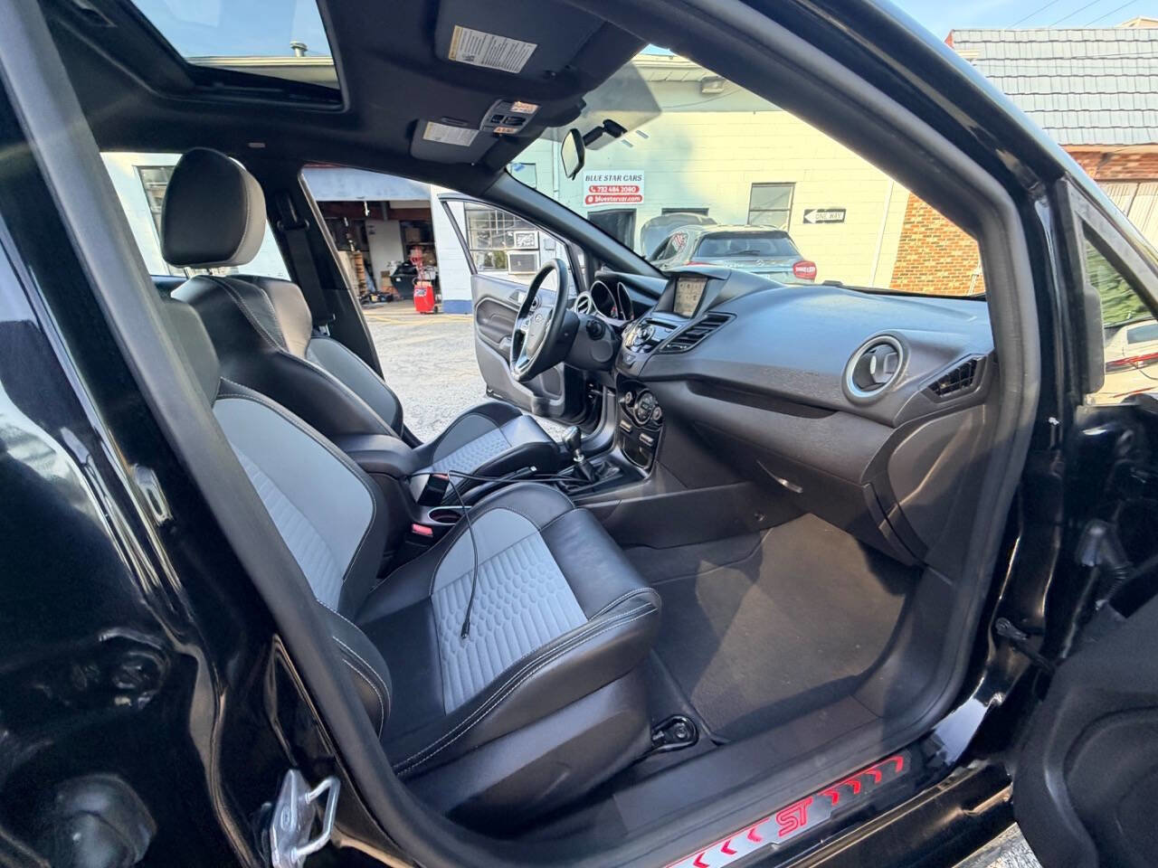 Used 2017 Ford Fiesta ST w/ ST Recaro Package FWD image 60