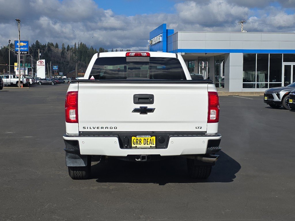 Used 2017 Chevrolet Silverado 1500 LTZ Z71 w/ LTZ Plus Package image 8