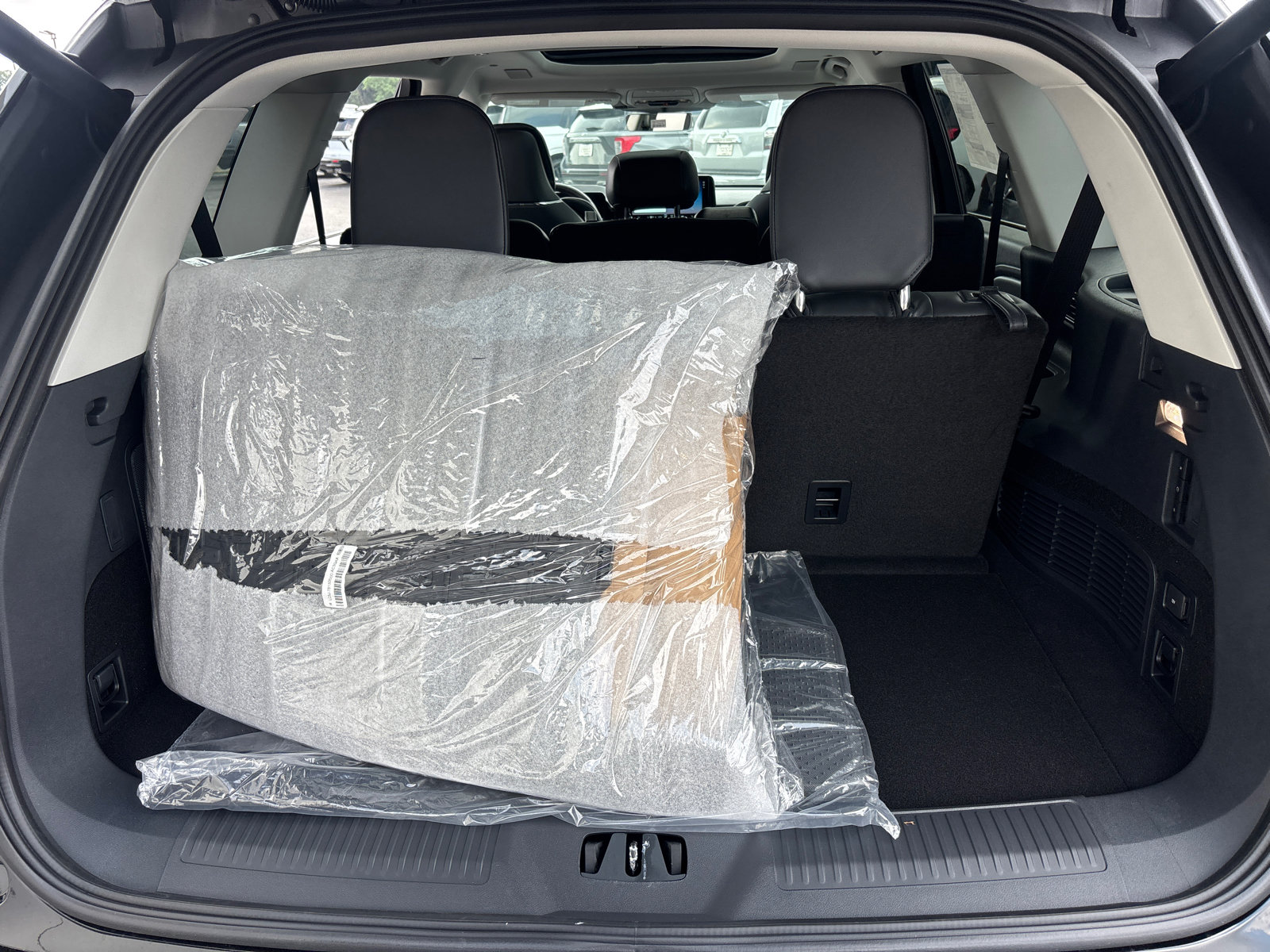 New 2026 Lincoln Aviator Reserve AWD/4WD image 9