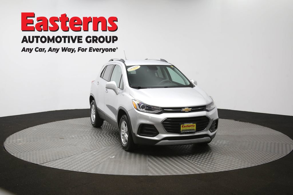 Used 2018 Chevrolet Trax LT w/ LT Convenience Package AWD/4WD image 49