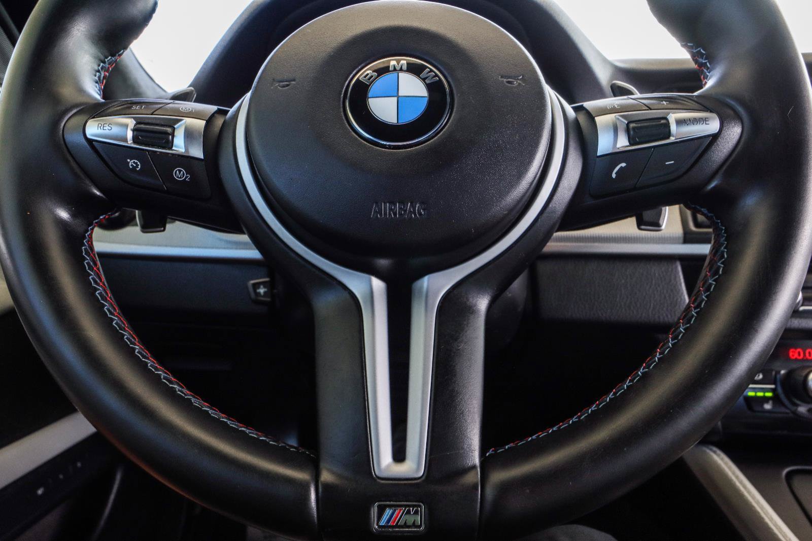 Used 2015 BMW M5 RWD image 15