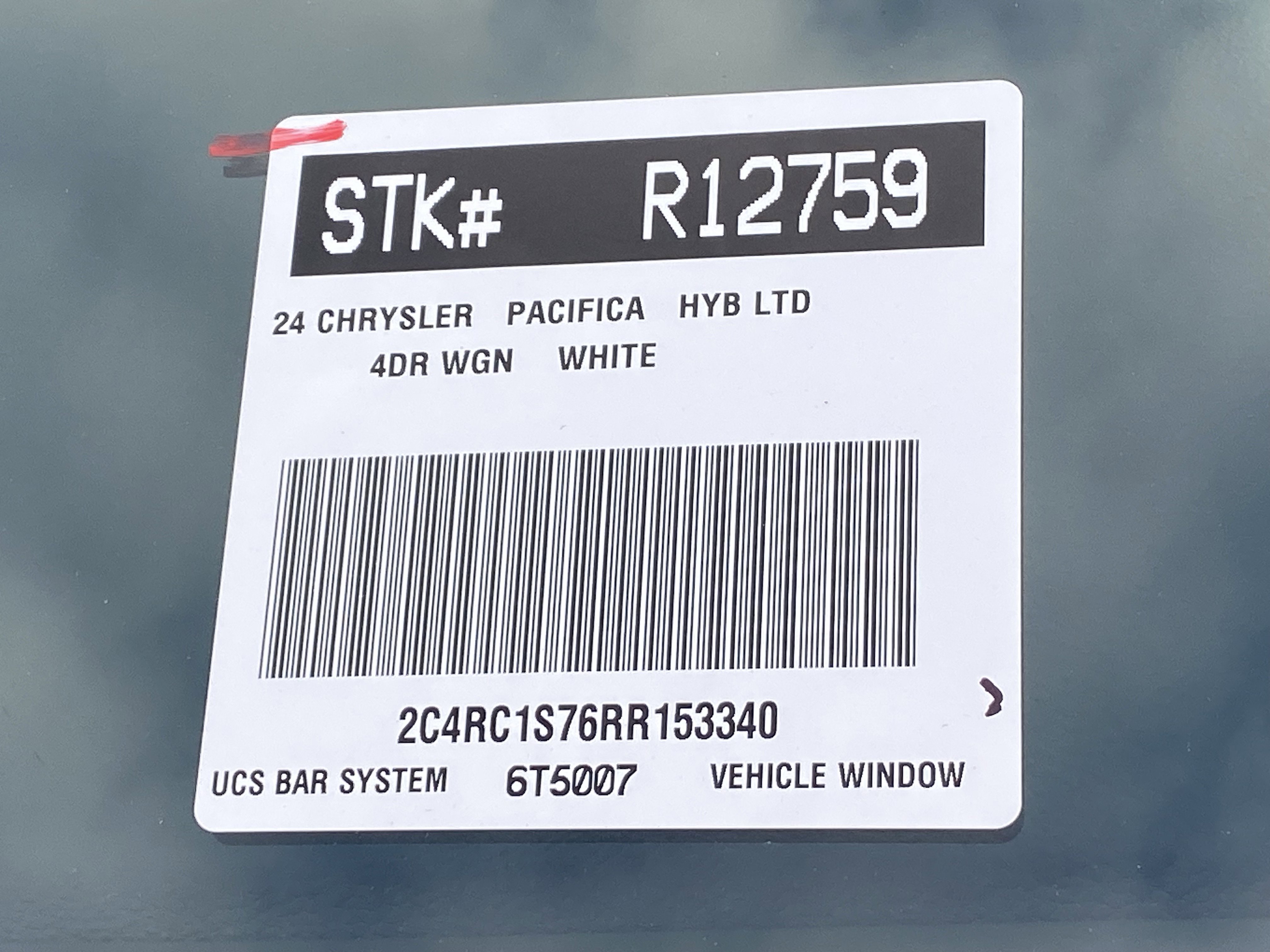 Used 2024 Chrysler Pacifica Select image 31
