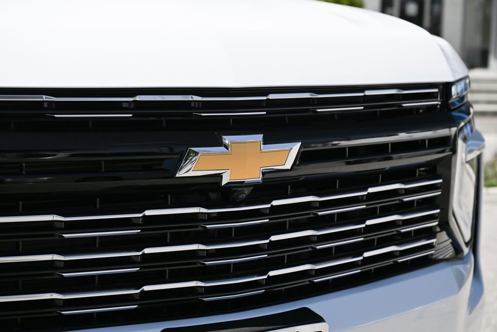 New 2026 Chevrolet Suburban High Country w/ Sun And Tow Package AWD/4WD image 10