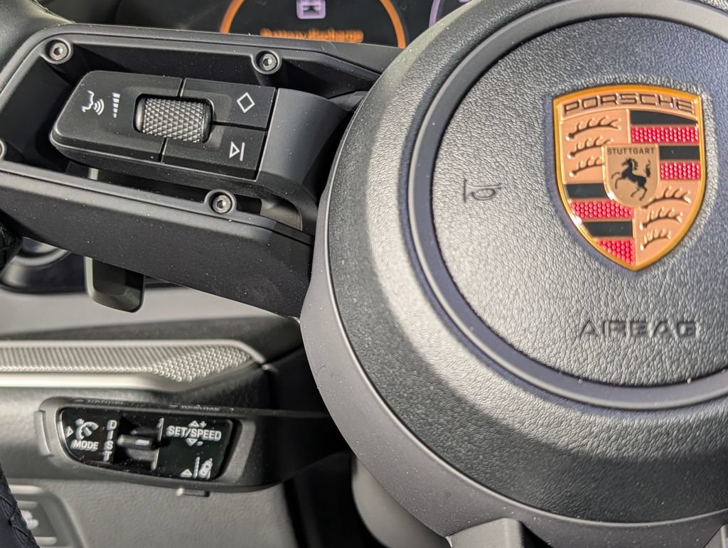 New 2026 Porsche Cayenne AWD/4WD image 38