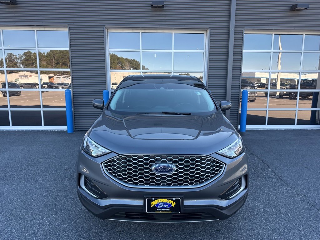 Used 2024 Ford Edge SEL image 5
