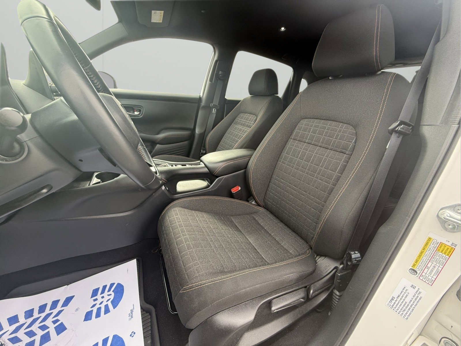 Used 2023 Honda HR-V Sport image 9