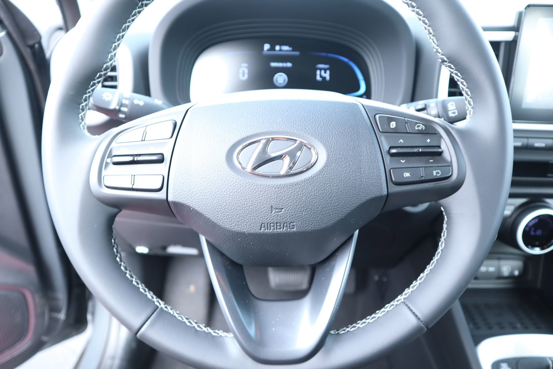 New 2026 Hyundai Venue SEL image 2