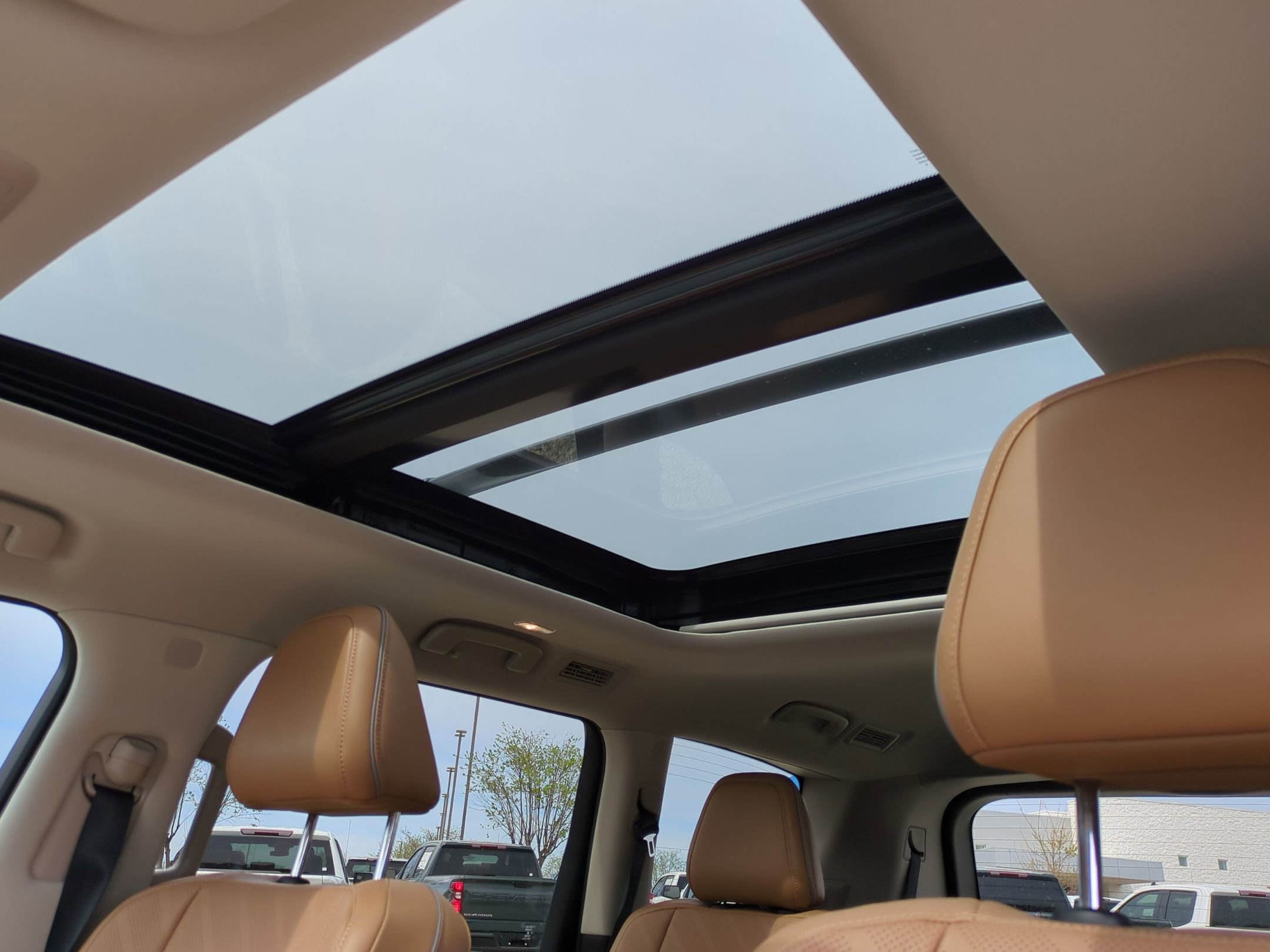 Used 2026 INFINITI QX80 Luxe image 32