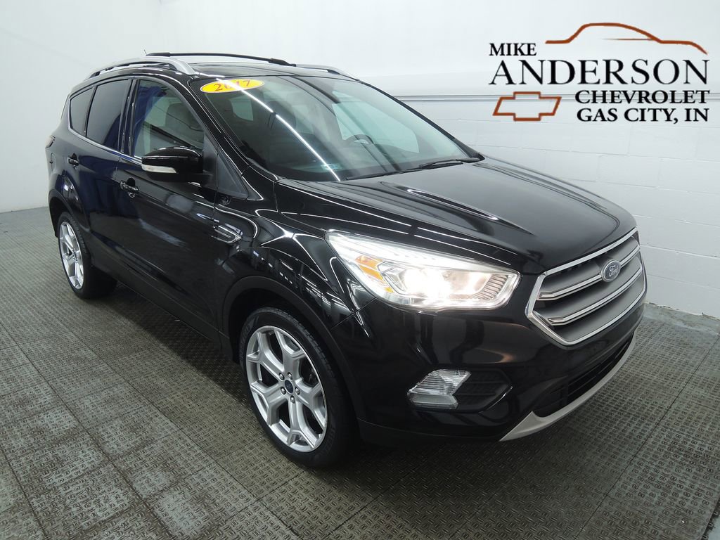 Used 2017 Ford Escape Titanium FWD image 1