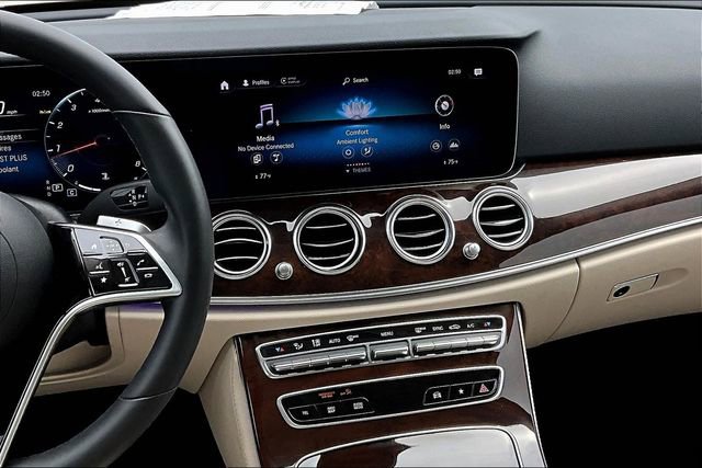 Used 2023 Mercedes-Benz E 350 Sedan image 9
