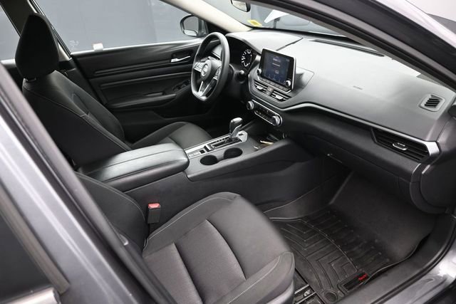 Used 2019 Nissan Altima 2.5 S AWD/4WD image 15