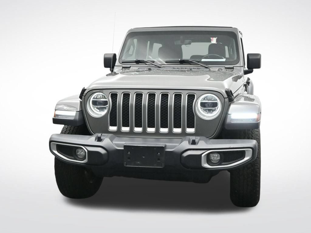 Used 2022 Jeep Wrangler Unlimited Sahara w/ LED Lighting Group AWD/4WD image 2