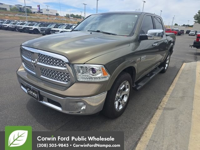 Used 2013 RAM 1500 Laramie w/ Convenience Group AWD/4WD image 2