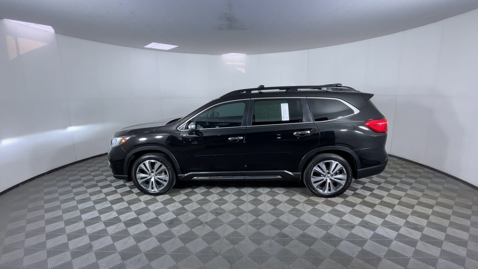 Used 2020 Subaru Ascent Touring AWD/4WD image 6