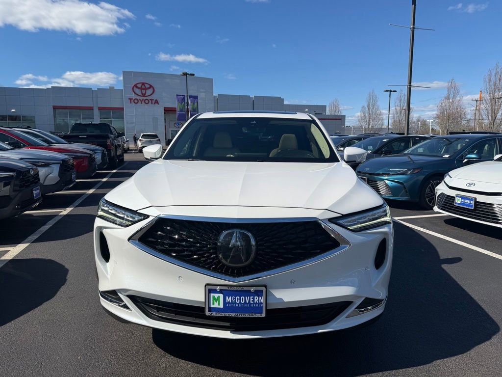 Used 2023 Acura MDX SH-AWD w/ Technology Package image 2