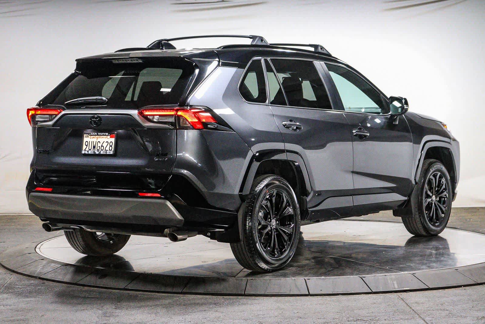 Certified 2025 Toyota RAV4 XSE w/ Advanced Technology Package AWD/4WD image 5