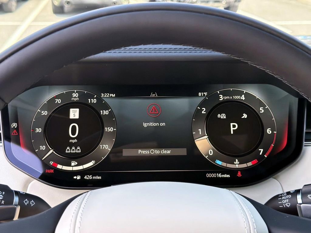 New 2026 Land Rover Range Rover SE image 27