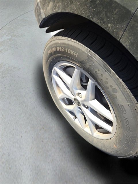 Used 2024 Ford Edge SEL image 9