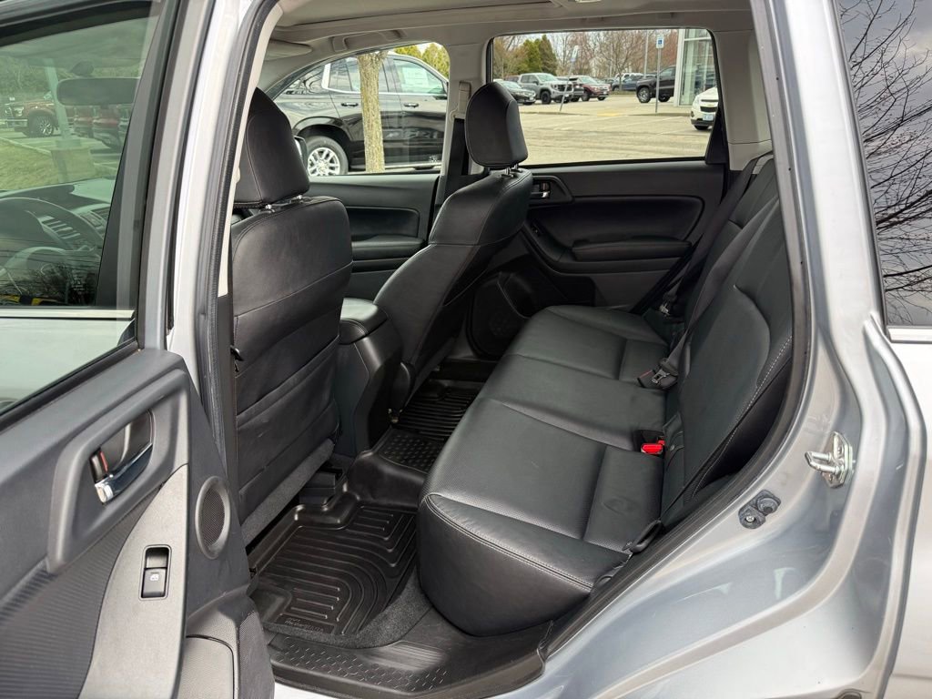 Used 2015 Subaru Forester 2.5i Limited image 11