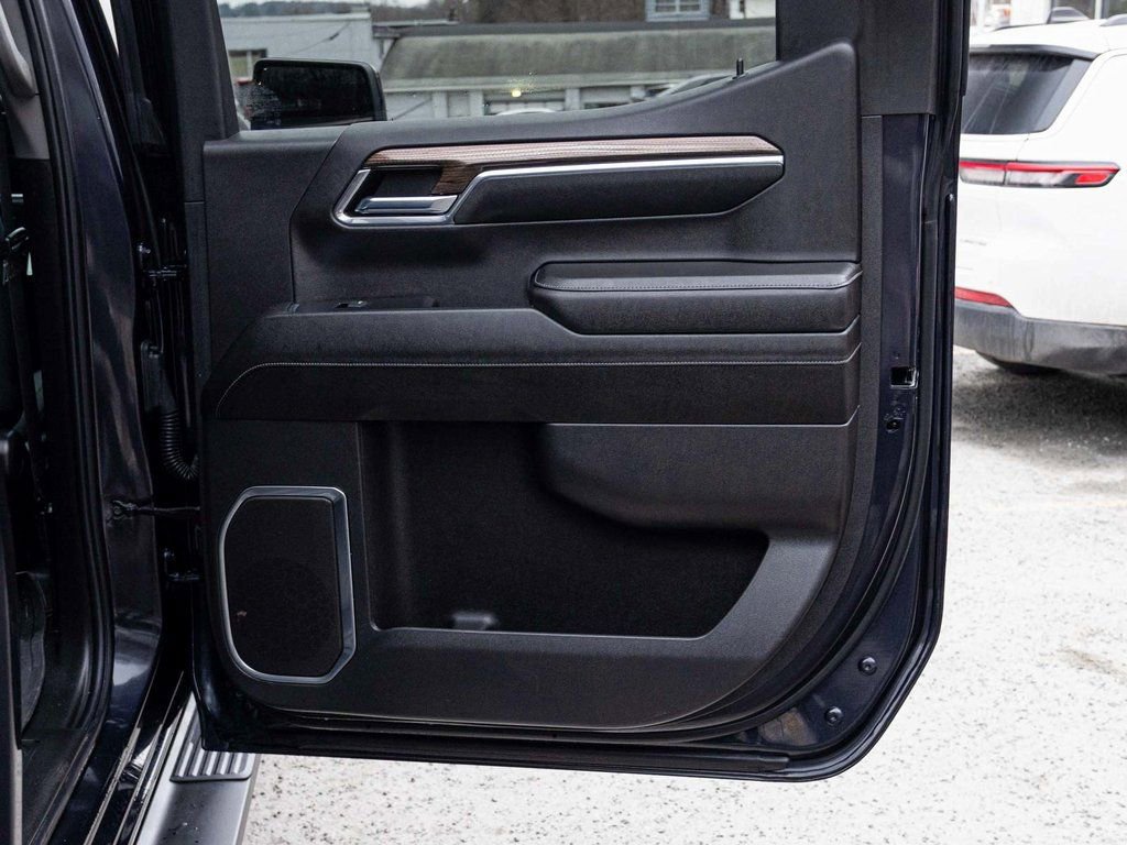 Used 2024 Chevrolet Silverado 1500 RST w/ Protection Package image 15