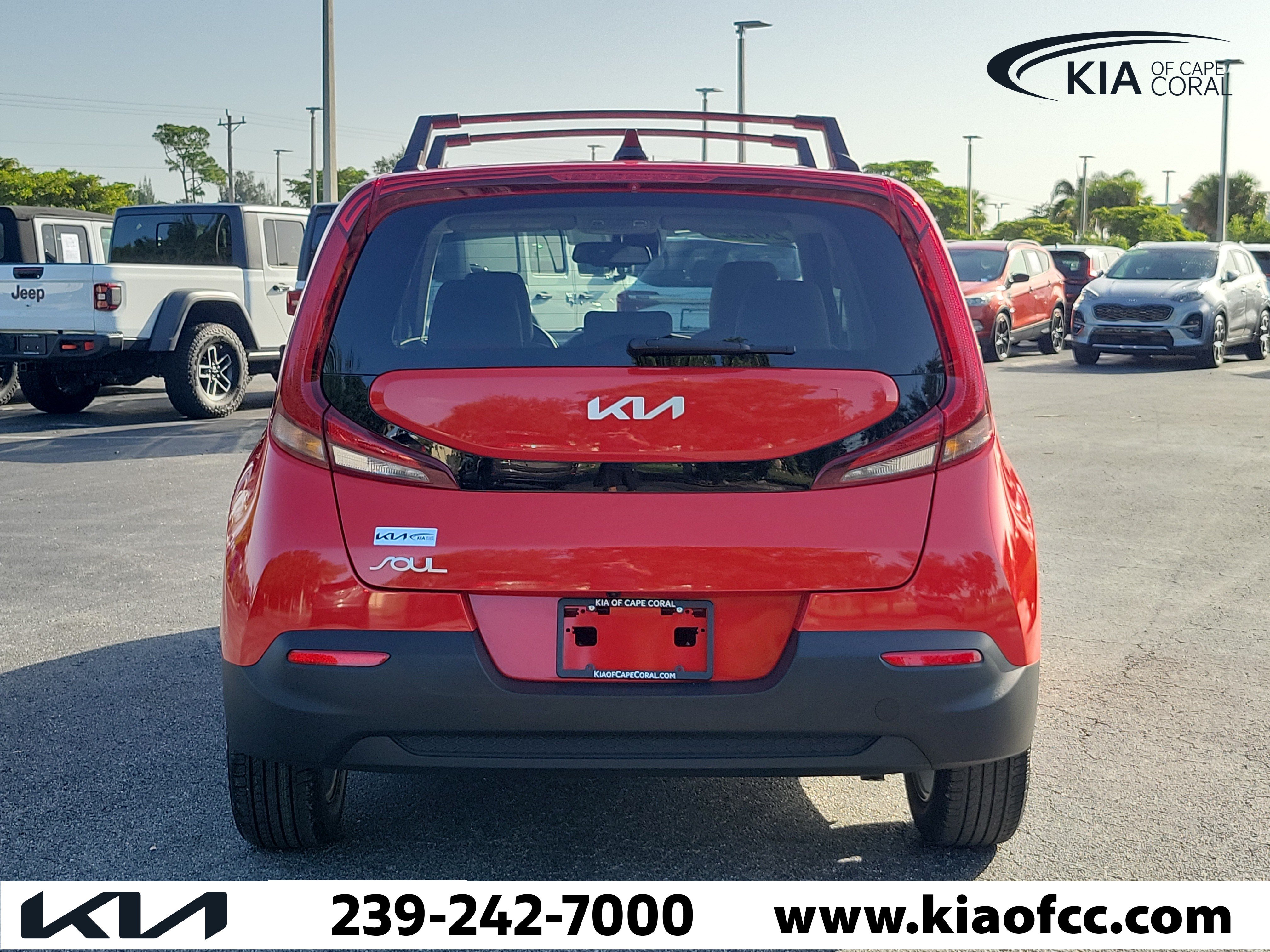 Certified 2022 Kia Soul S FWD image 5