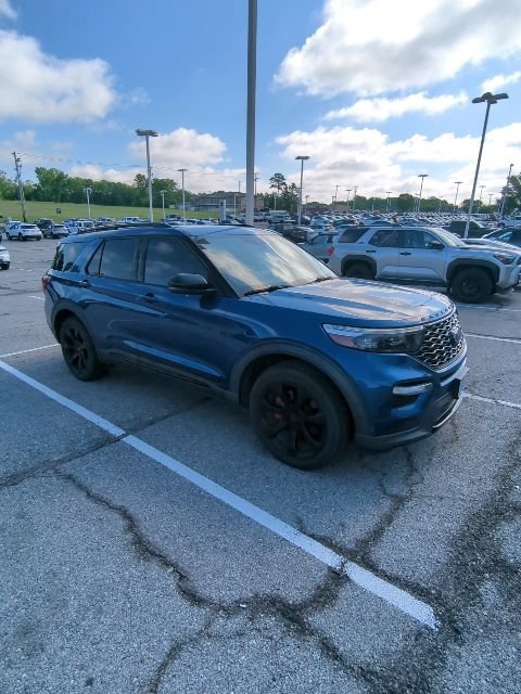 Used 2020 Ford Explorer ST w/ ST Street Pack AWD/4WD image 9