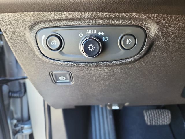 Certified 2023 GMC Terrain SLT w/ Infotainment Package II AWD/4WD image 21