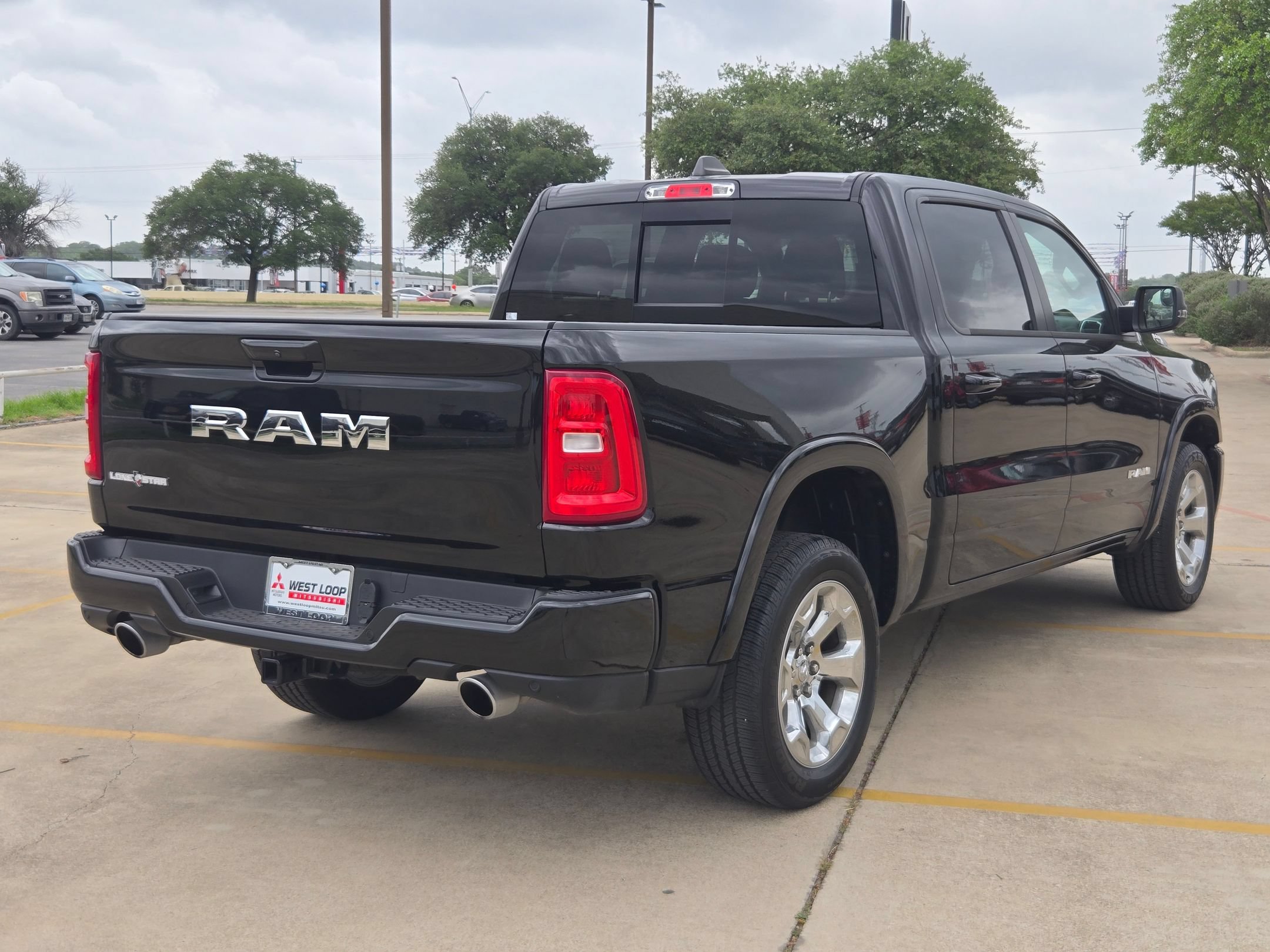 Used 2025 RAM 1500 Lone Star RWD image 5