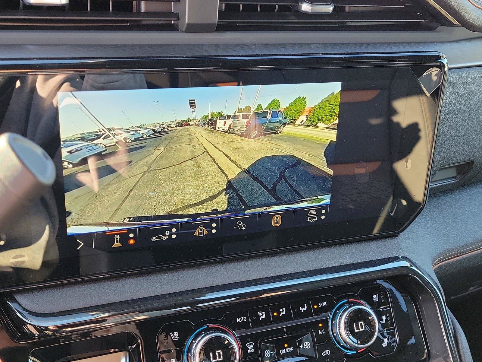 New 2026 GMC Sierra 2500 AT4 w/ AT4 Premium Plus Package AWD/4WD image 26