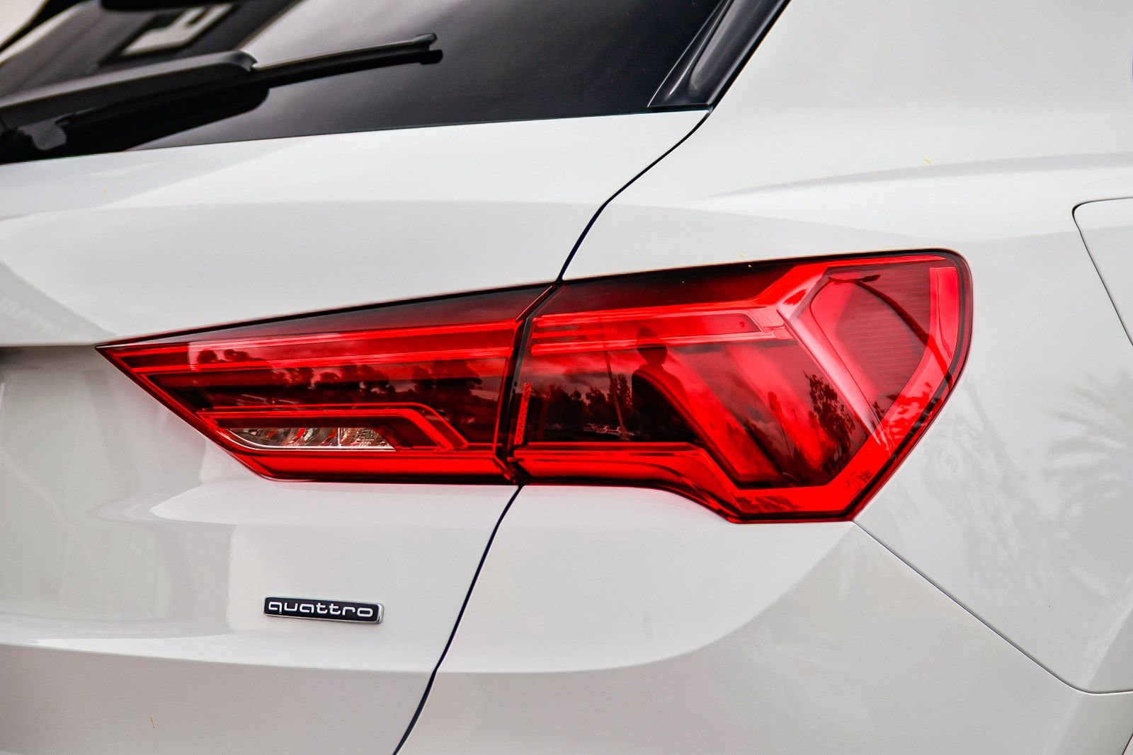 Used 2025 Audi Q3 2.0T Premium w/ Convenience Package image 9