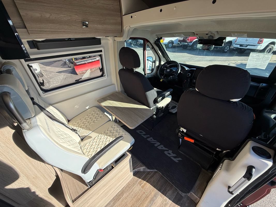 Used 2022 RAM ProMaster 3500 w/ Premium Convenience Group FWD image 17