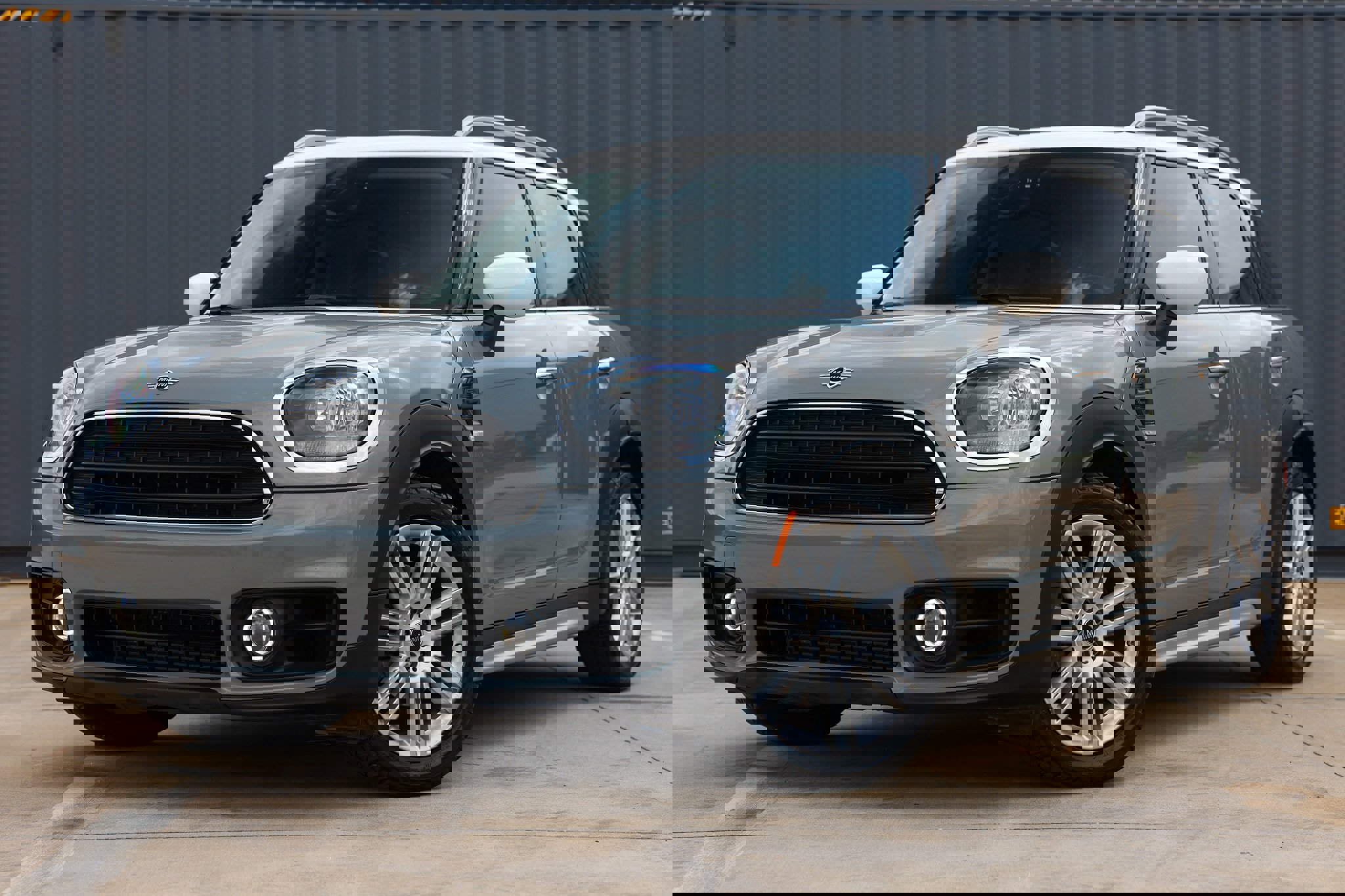 Used 2020 MINI Cooper Countryman image 1