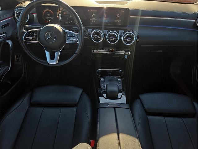 Used 2021 Mercedes-Benz CLA 250 image 16